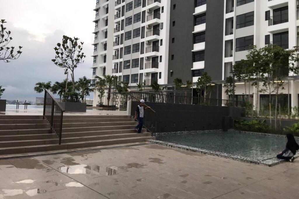 Homestaybaba Close To Ukm, Gmi, & More ! Kajang Exterior photo
